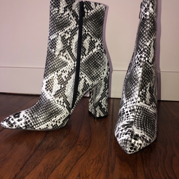 Pointed Toe Snakeskin Booties - Picture 2 of 2